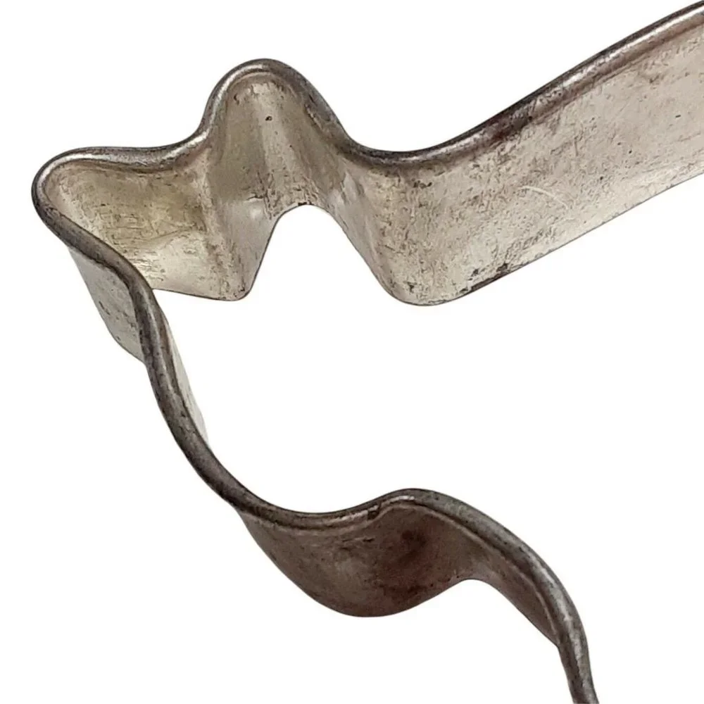Bunny Rabbit Antique Cookie Cutter Easter Spring Cottage Soldered Metal Bakeware - Picture 3 of 11